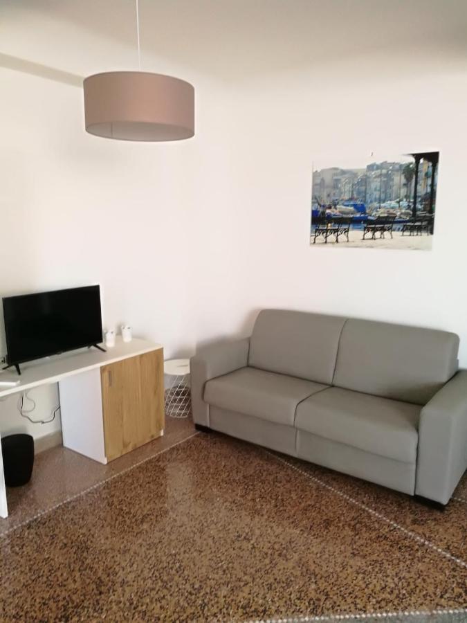 Settimo Sole Affitta Camere Taranto Luaran gambar